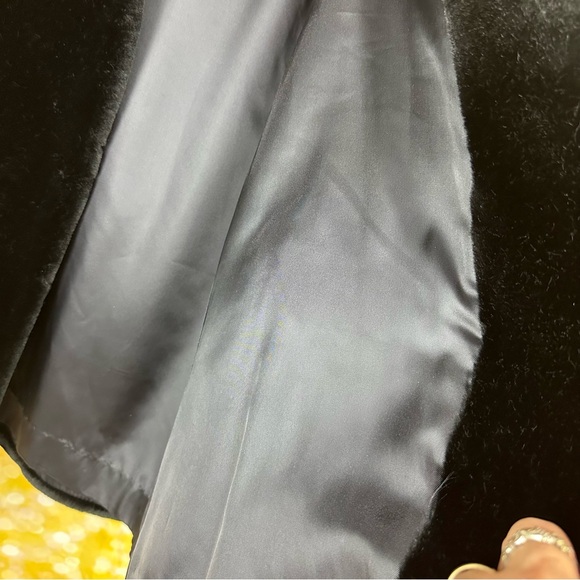 Grandazia by Glenot   Faux Coat  made in USA - Picture 16 of 16